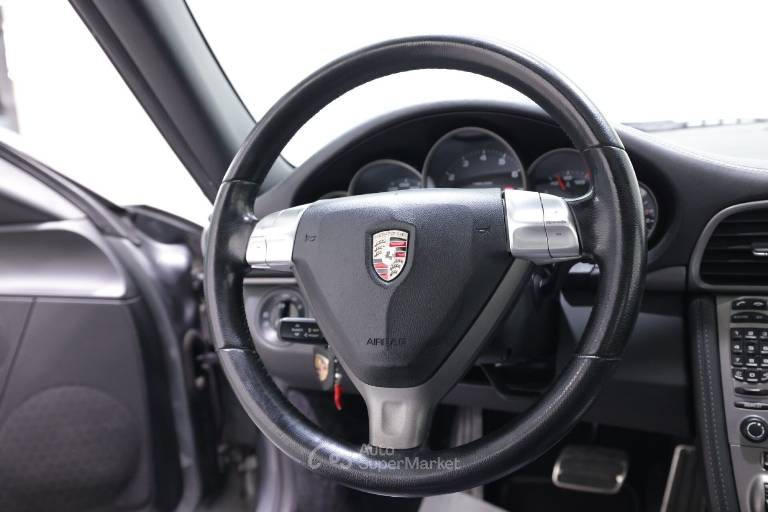 PORSCHE 911 36