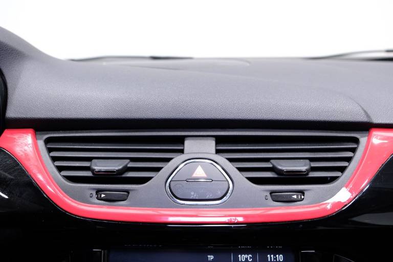 OPEL Corsa 21
