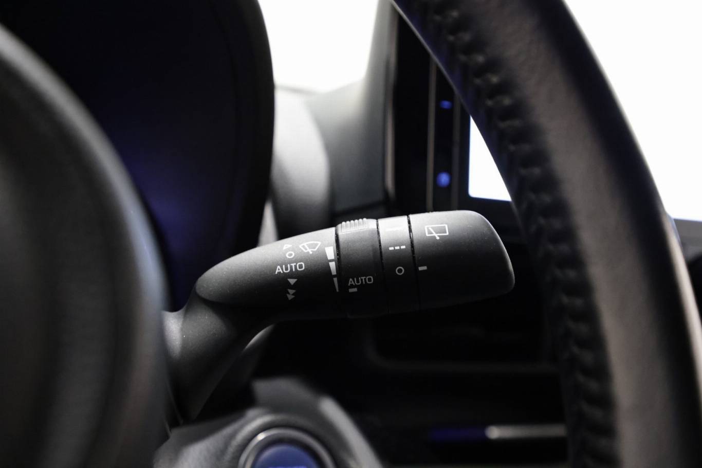 TOYOTA Yaris Cross 24