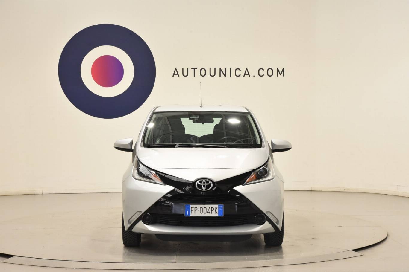 TOYOTA Aygo 5