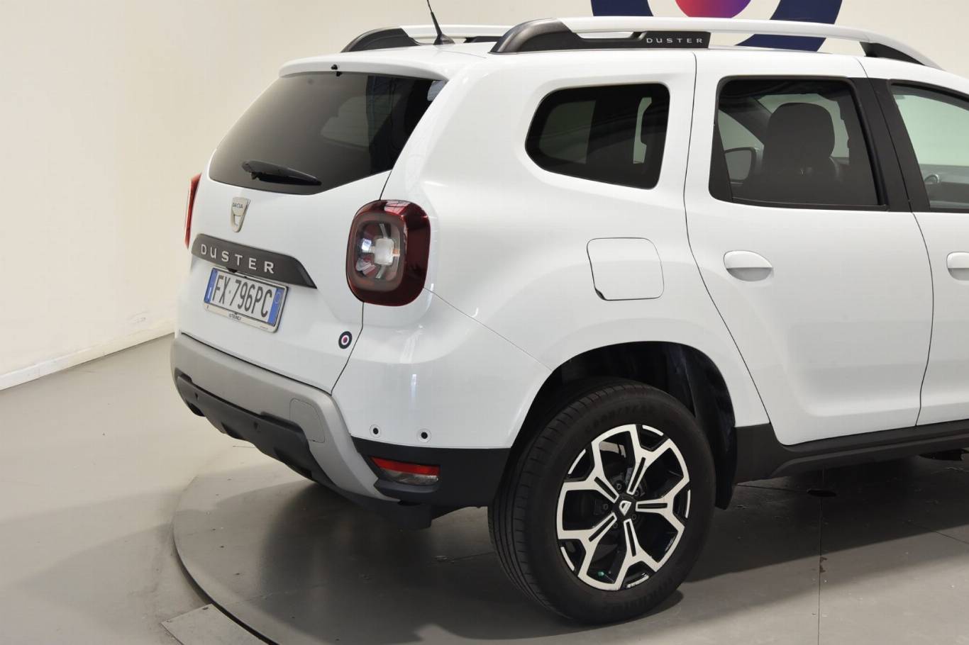 DACIA Duster 17