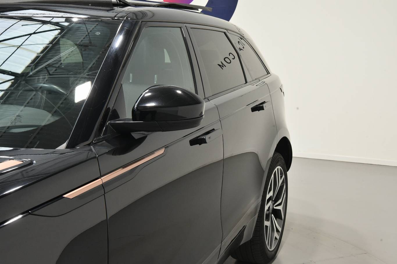 LAND ROVER Range Rover Velar 57