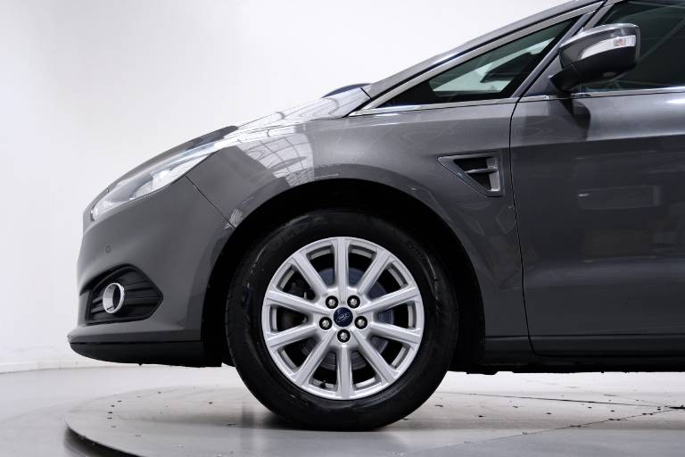 FORD S-Max 11