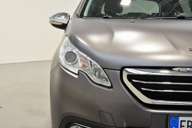 PEUGEOT 2008 16