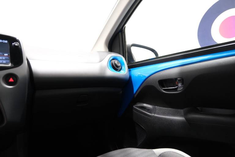 TOYOTA Aygo 34