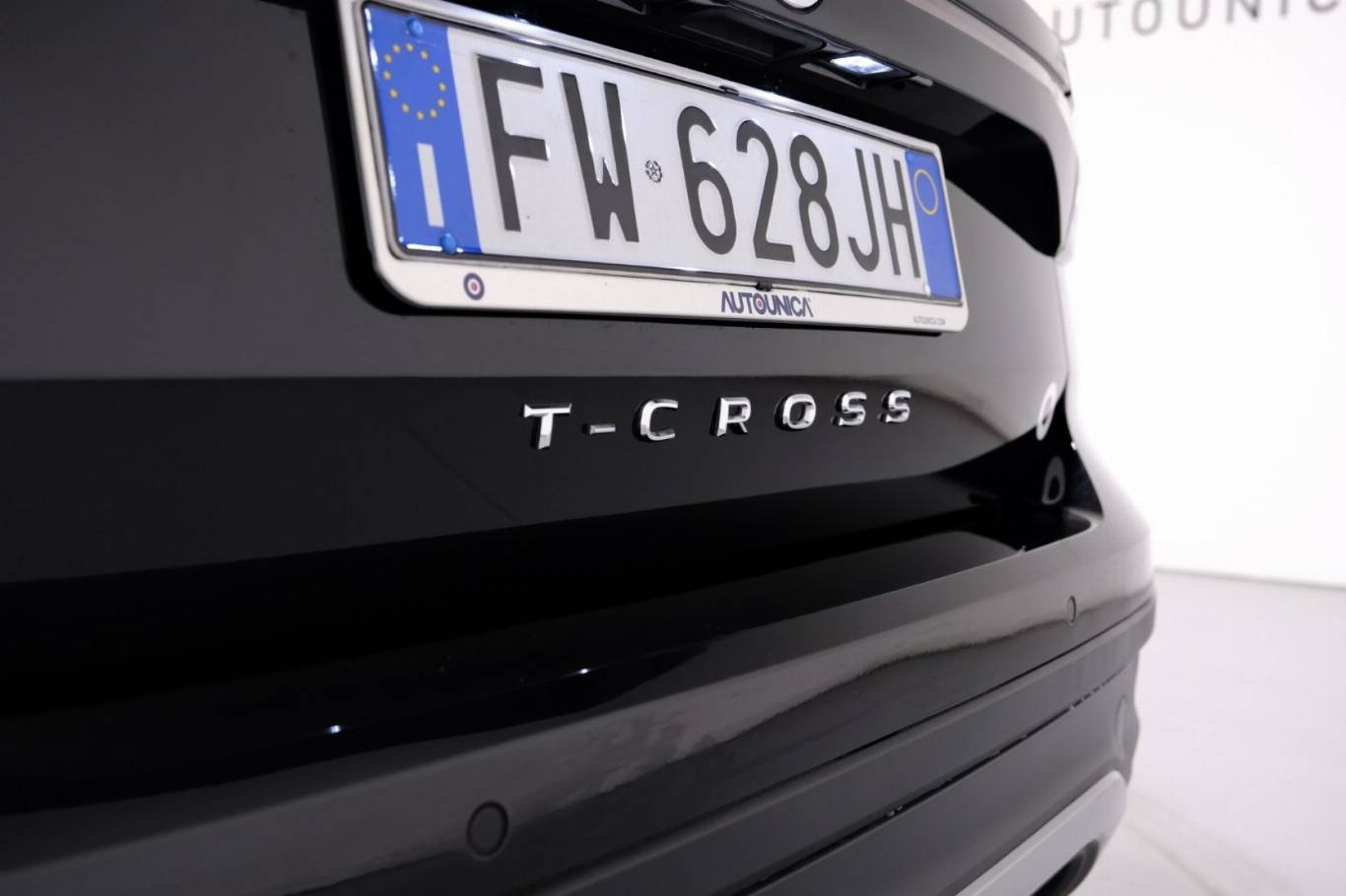 VOLKSWAGEN T-Cross 48