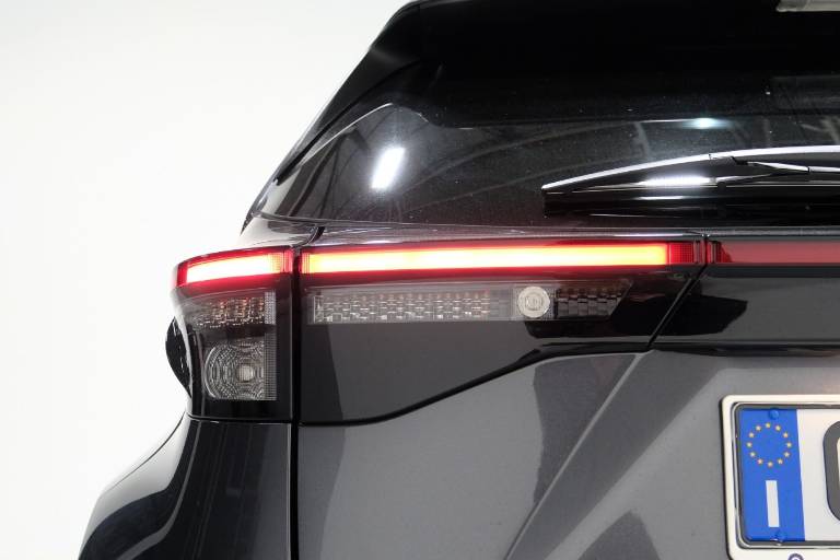 TOYOTA Yaris Cross 46