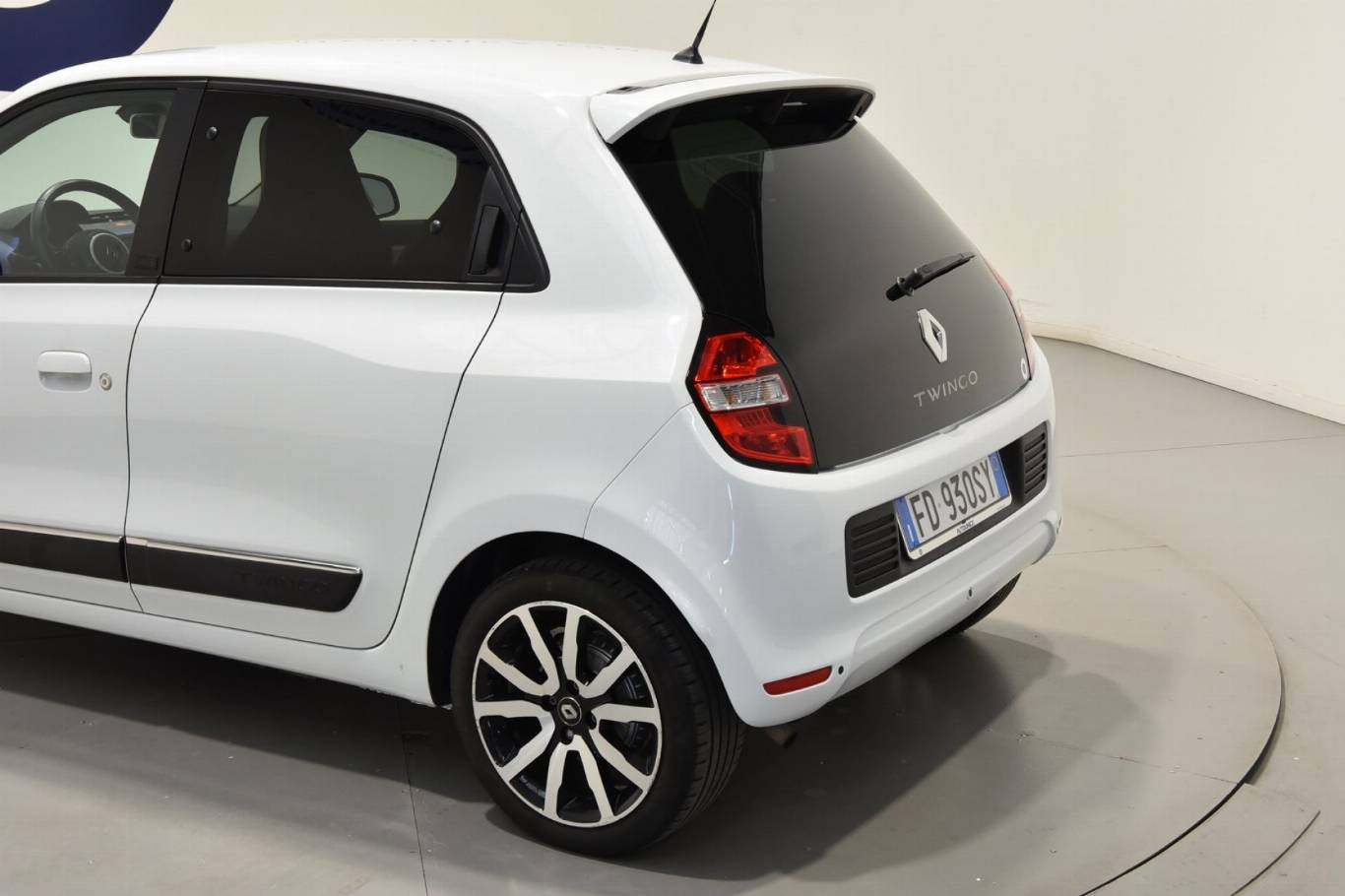 RENAULT Twingo 24
