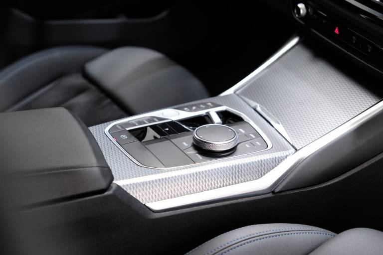 BMW 320 66