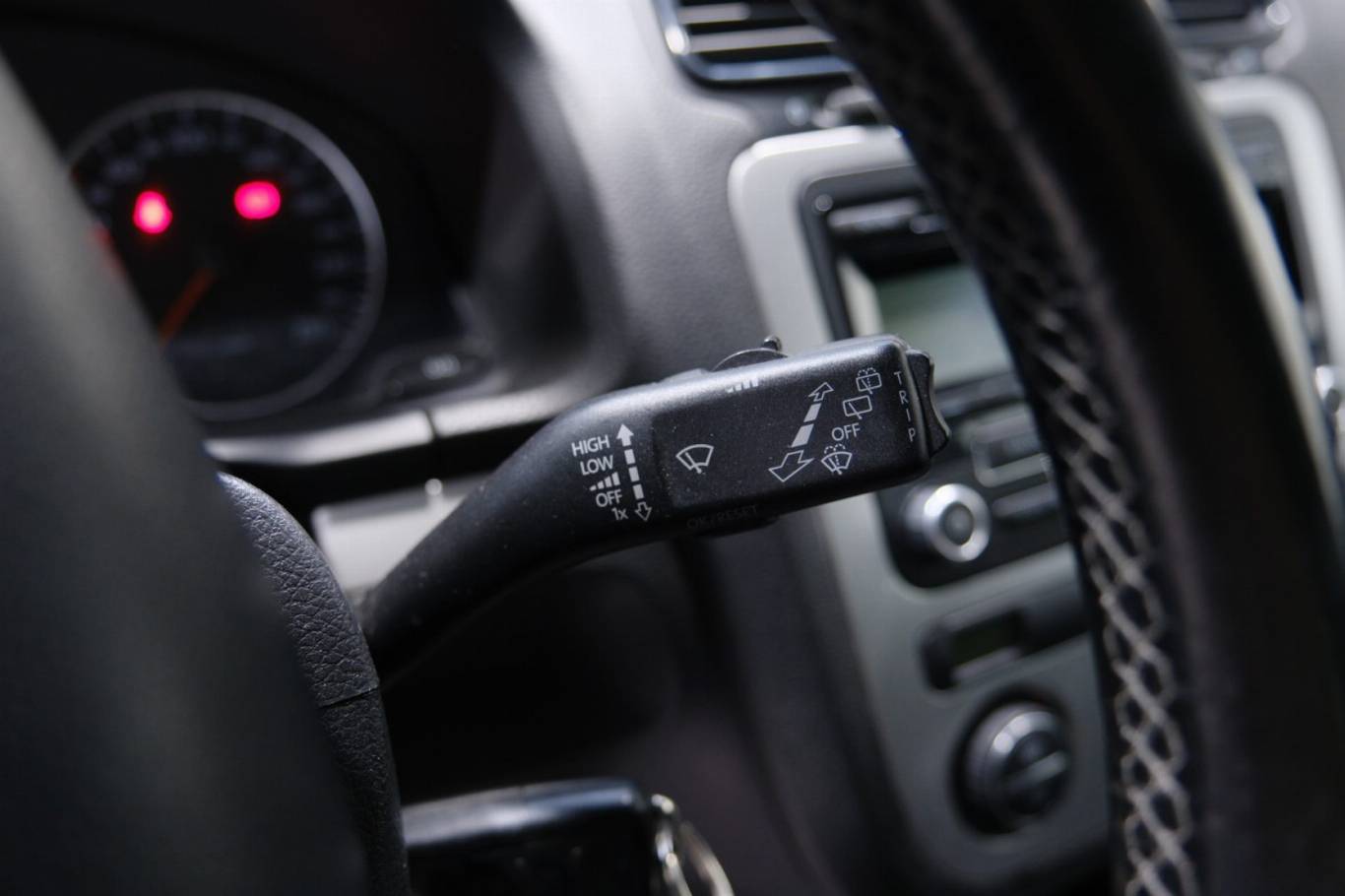 VOLKSWAGEN Scirocco 23