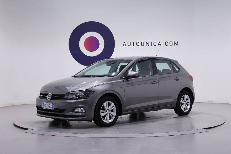 VOLKSWAGEN Polo 1