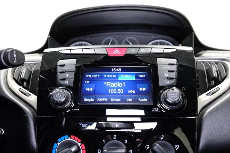 LANCIA Ypsilon 22
