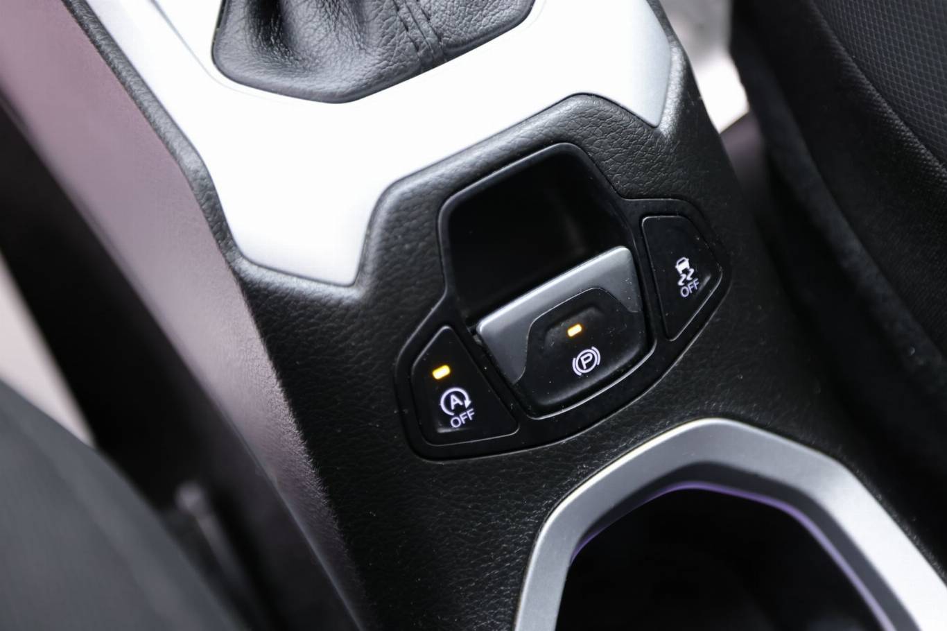 JEEP Renegade 29