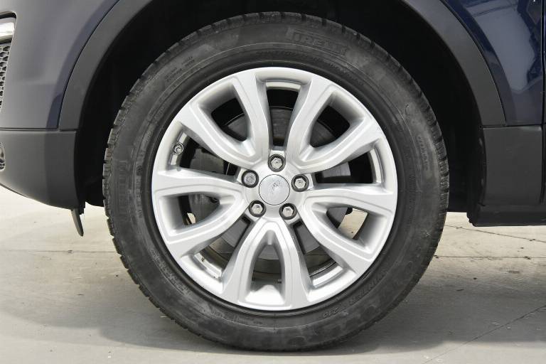 LAND ROVER Range Rover Evoque 33