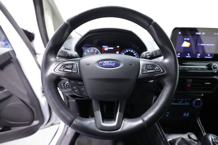 FORD EcoSport 7