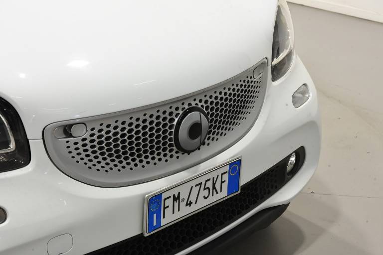 SMART ForFour 38