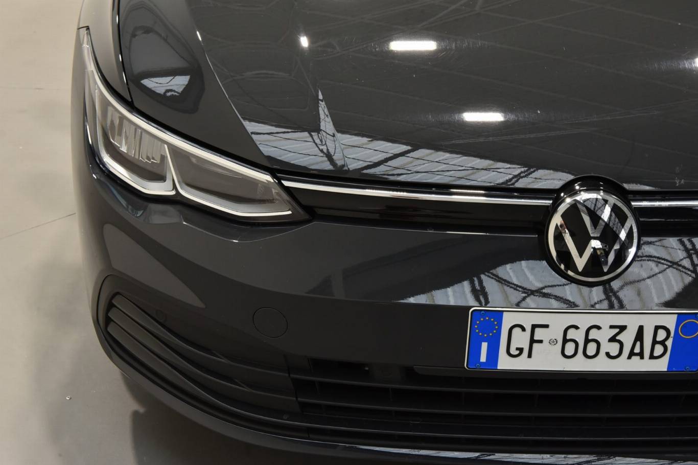 VOLKSWAGEN Golf Variant 17