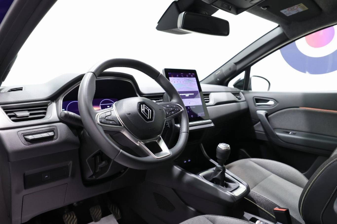 RENAULT Captur 5