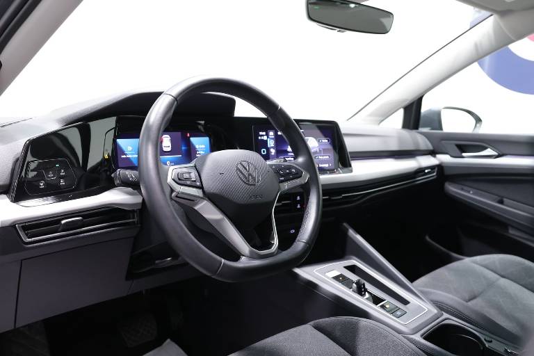 VOLKSWAGEN Golf 5