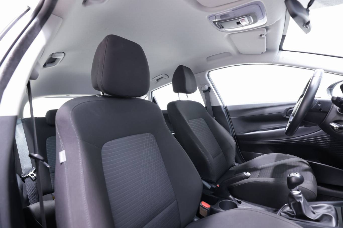 HYUNDAI I20 43