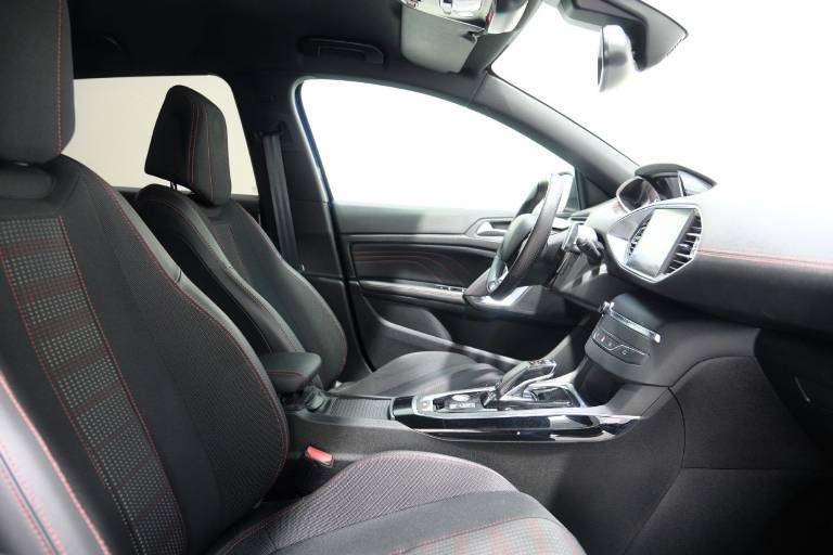 PEUGEOT 308 61