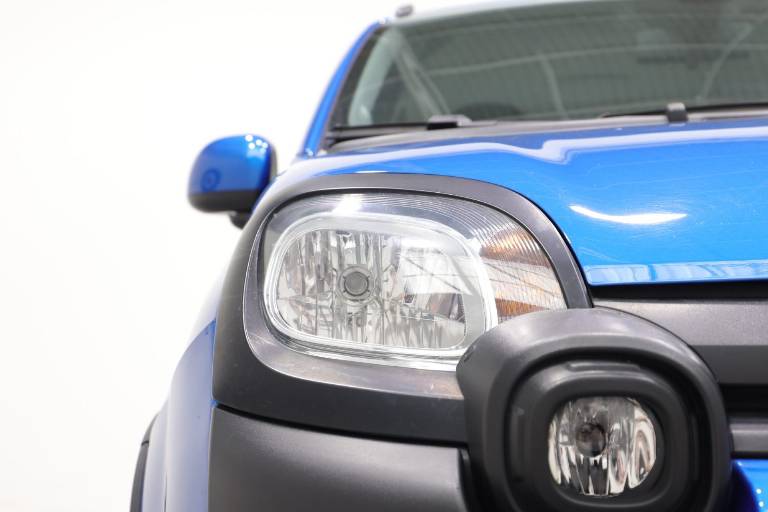 FIAT Panda Cross 12