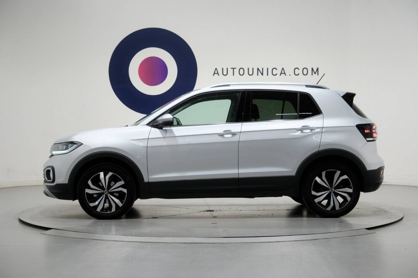 VOLKSWAGEN T-Cross 18