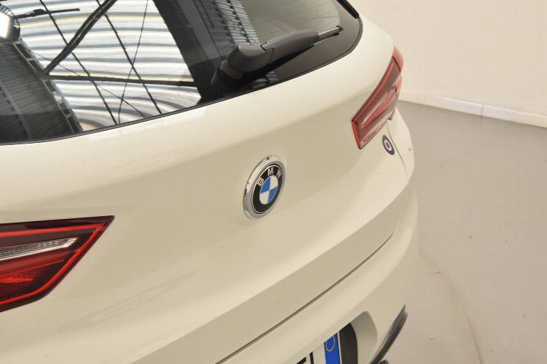 BMW X2 53