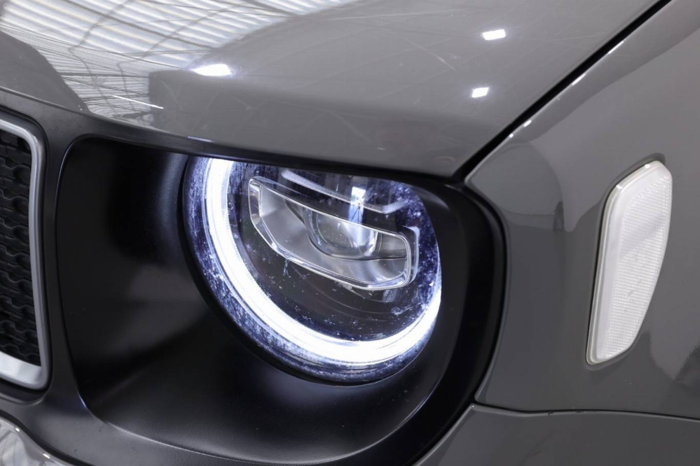 JEEP Renegade 47