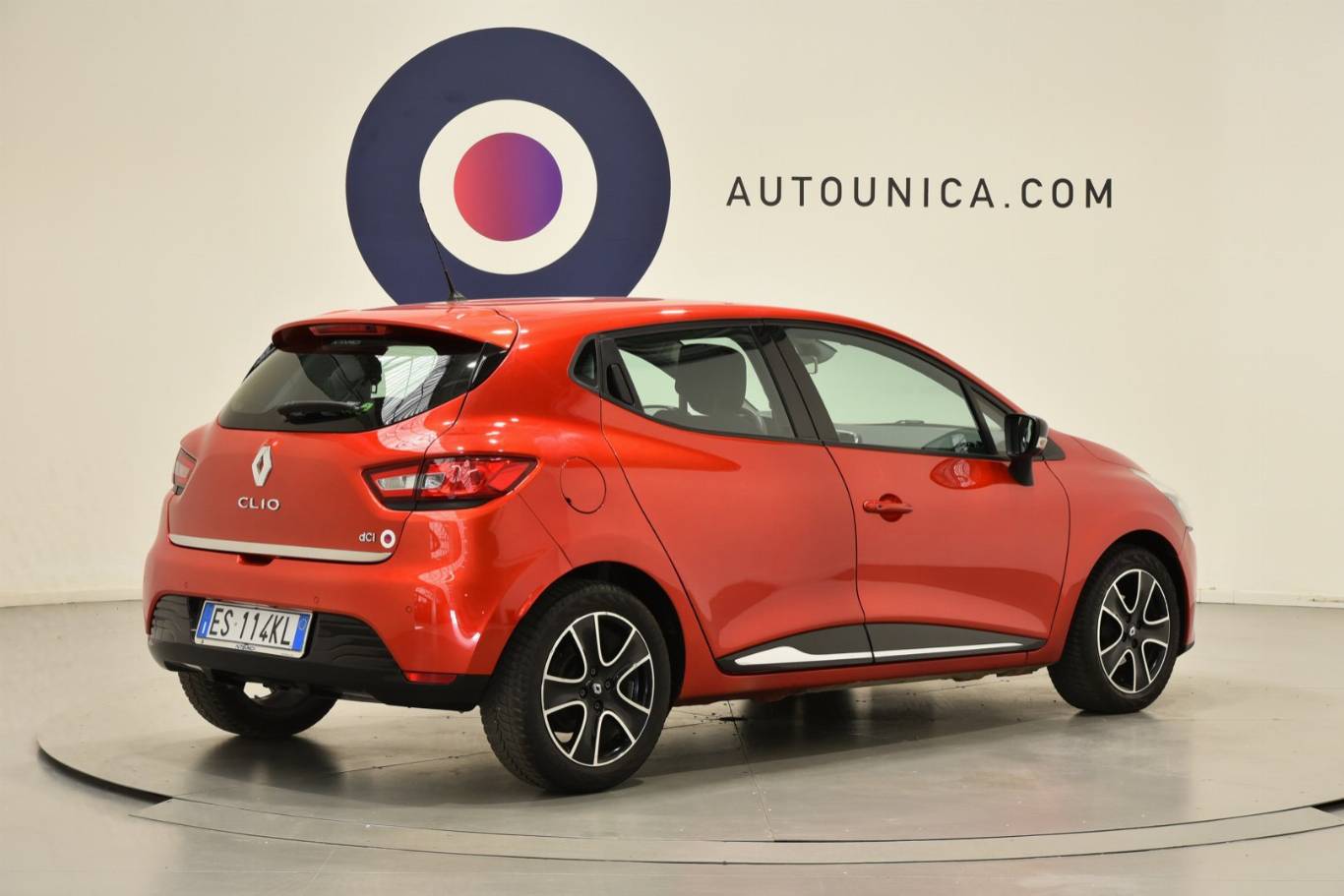 RENAULT Clio 30