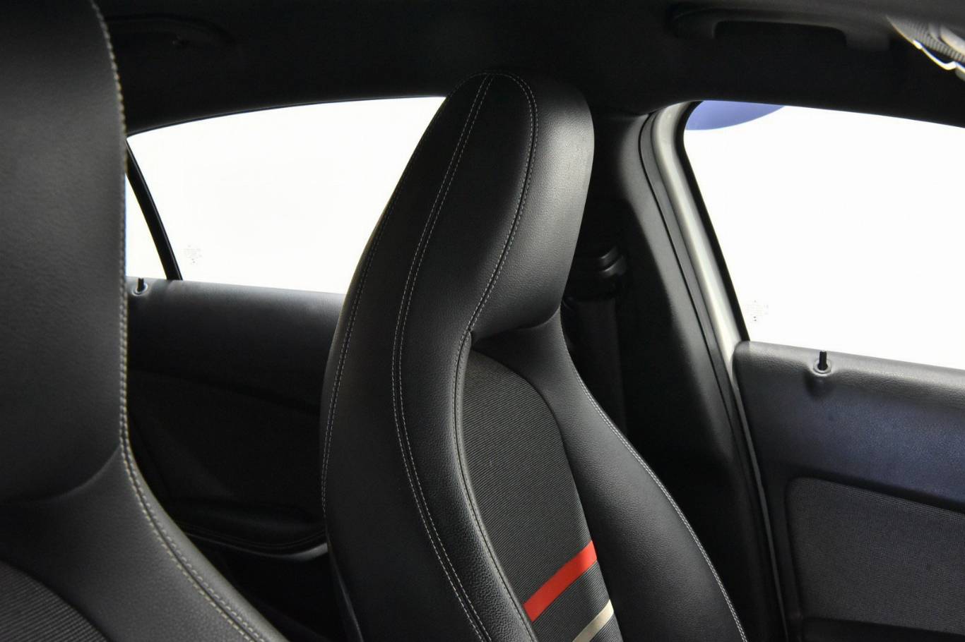 MERCEDES-BENZ A 180 21