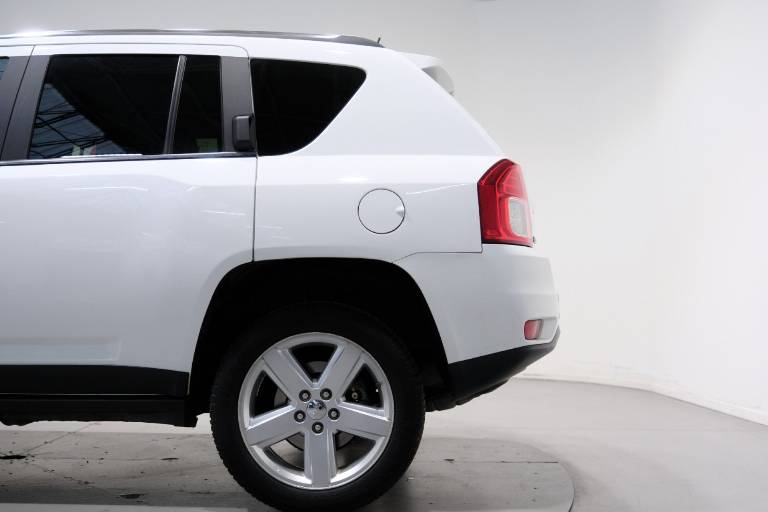 JEEP Compass 39