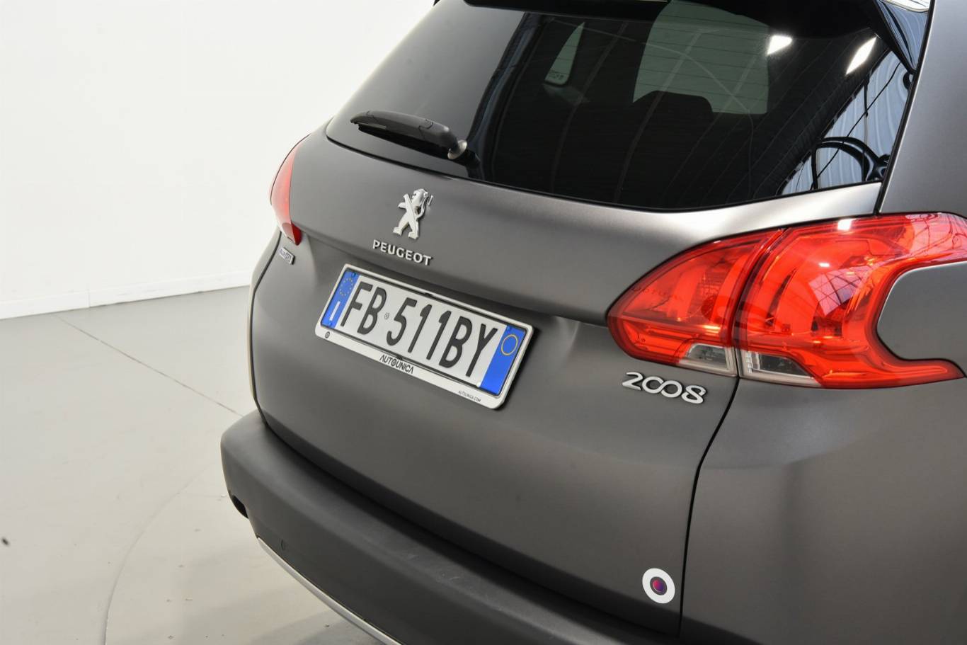 PEUGEOT 2008 64