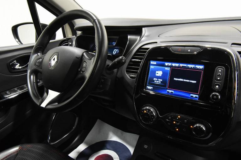RENAULT Captur 28