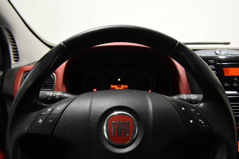 FIAT Doblo 9