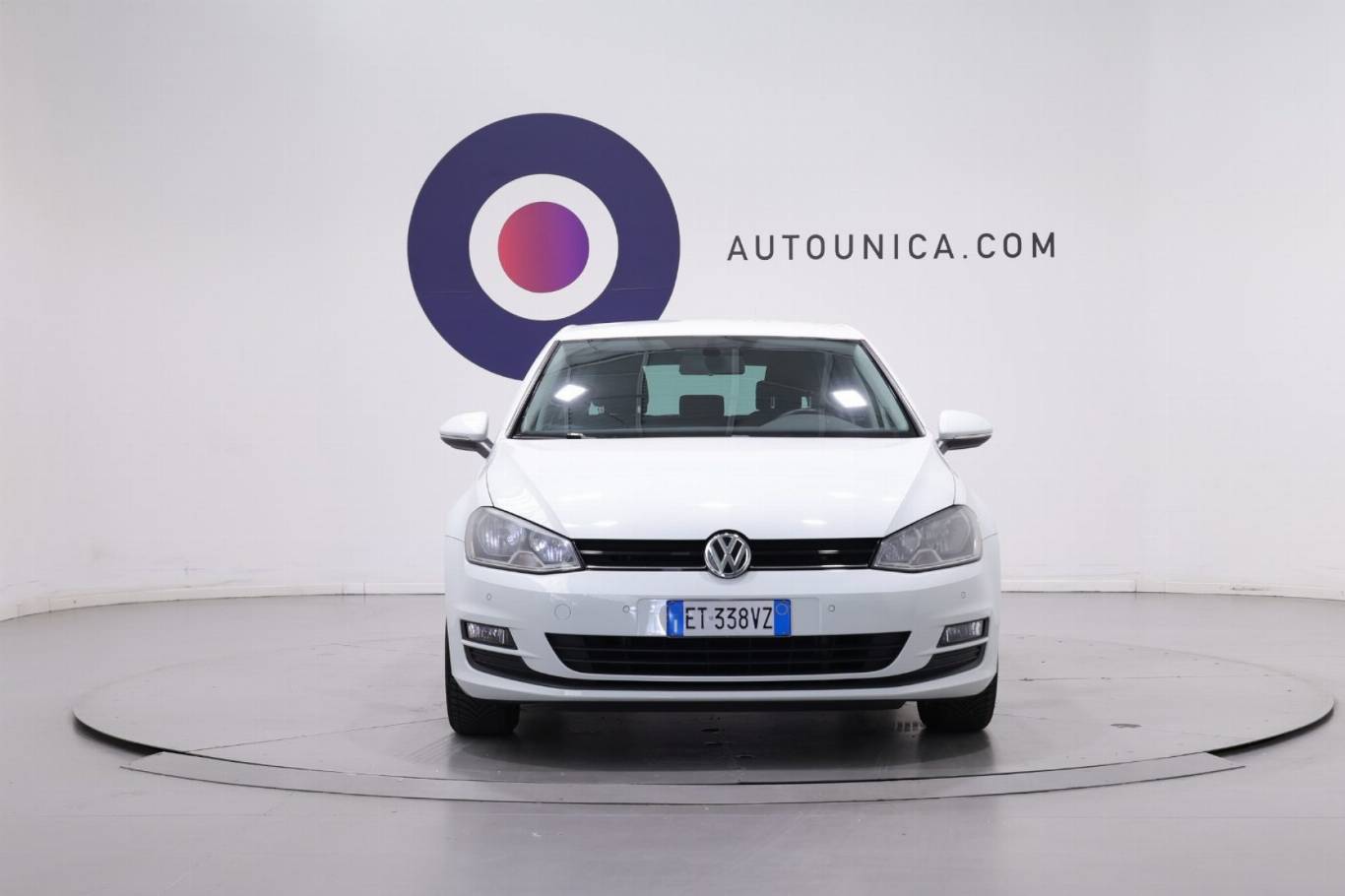 VOLKSWAGEN Golf 2