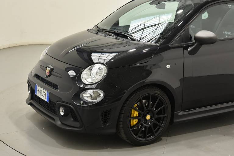 ABARTH 595C 19