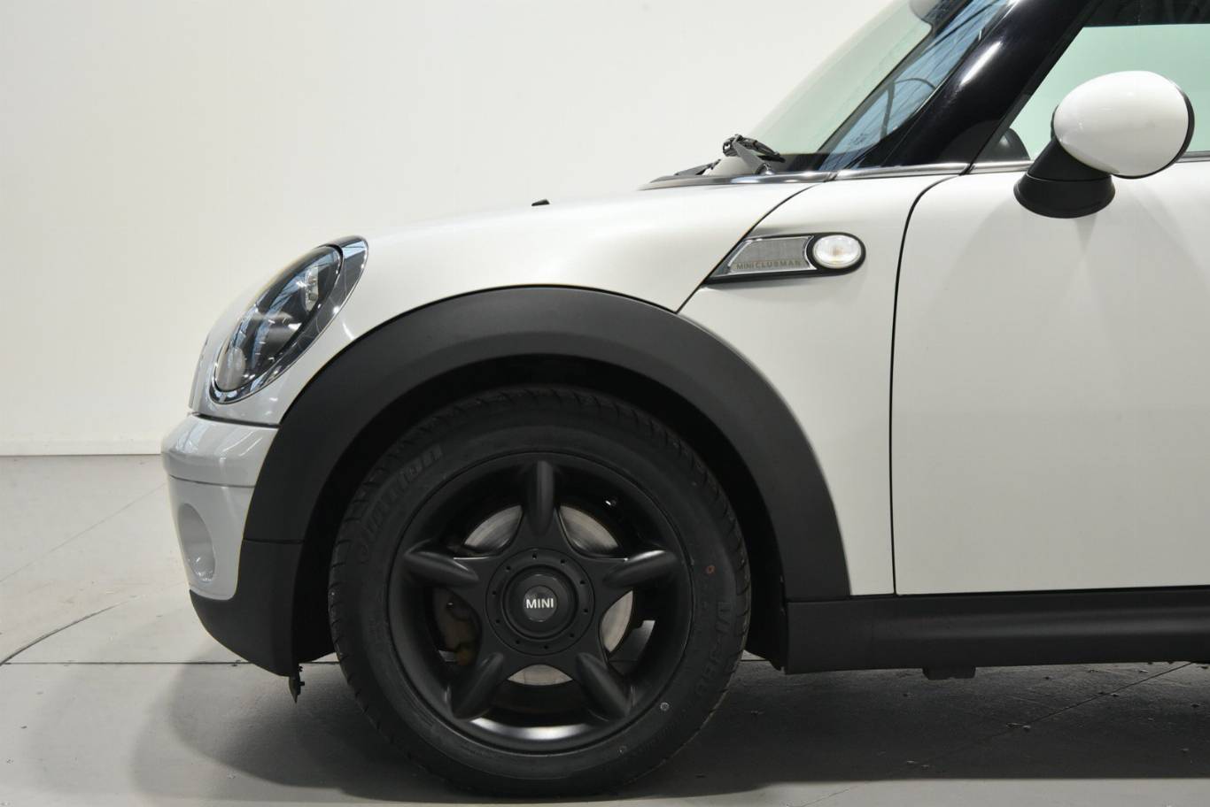 MINI Cooper Clubman 44