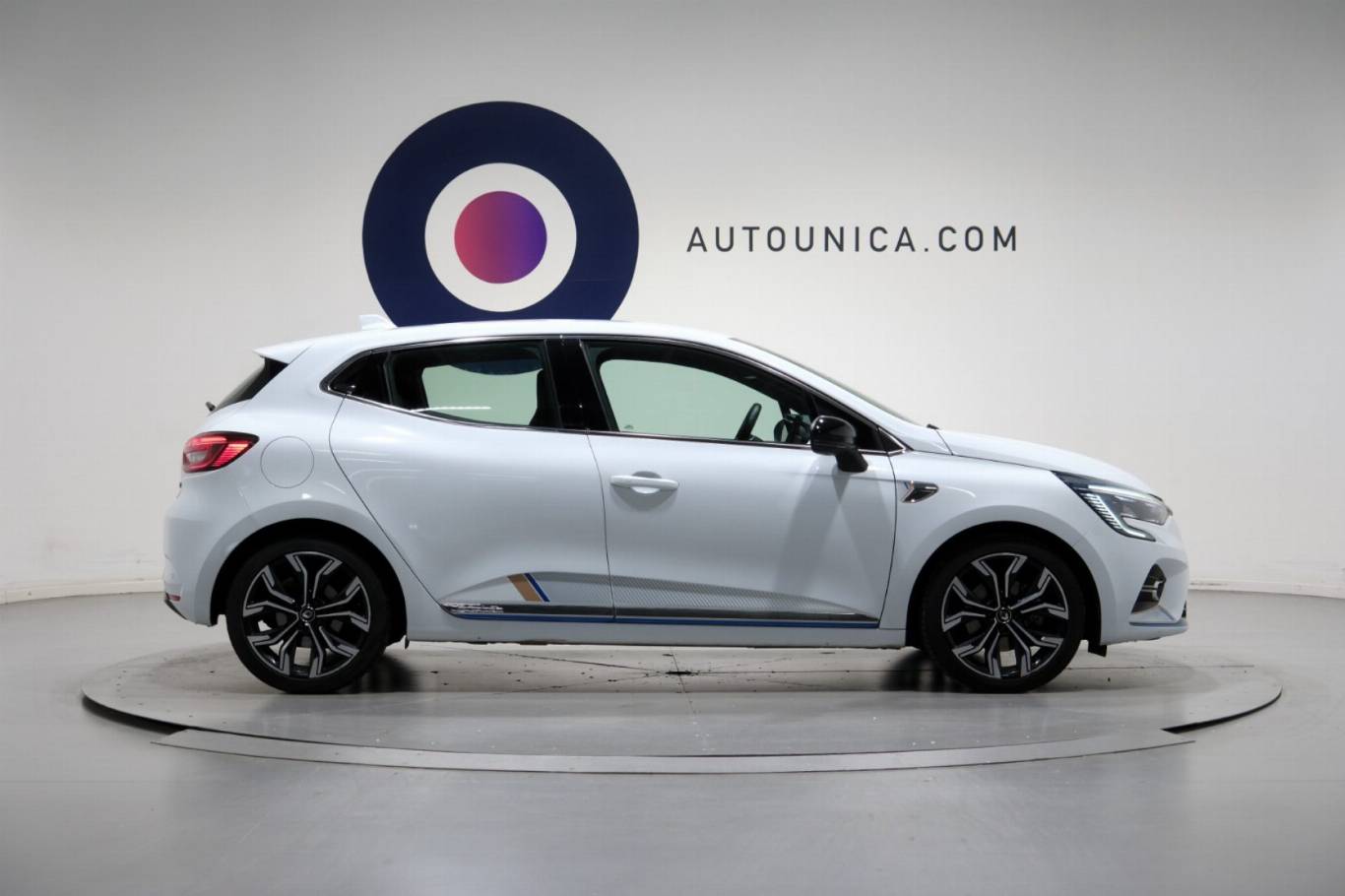 RENAULT Clio 4