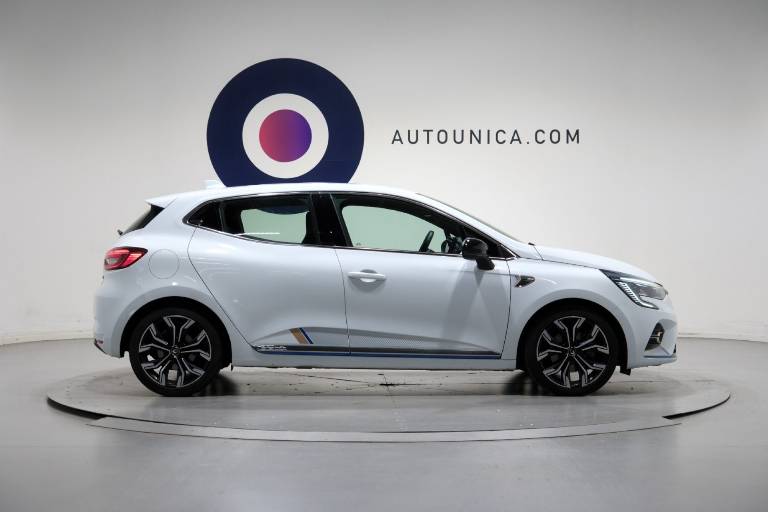 RENAULT Clio 4