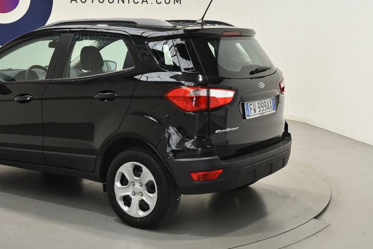 FORD EcoSport 31