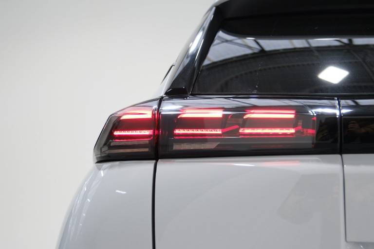 PEUGEOT 2008 41