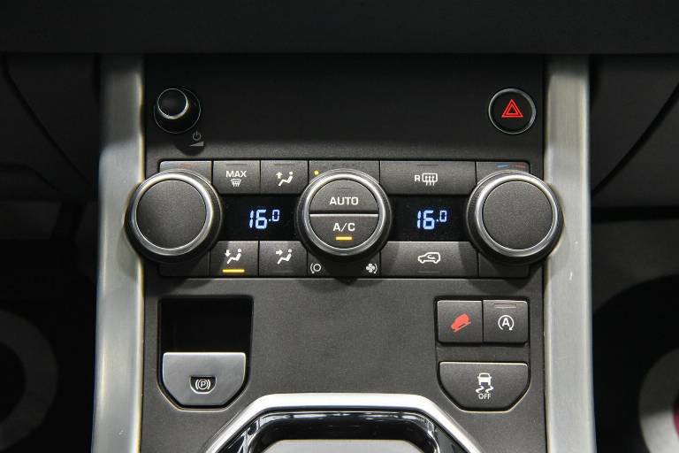 LAND ROVER Range Rover Evoque 11