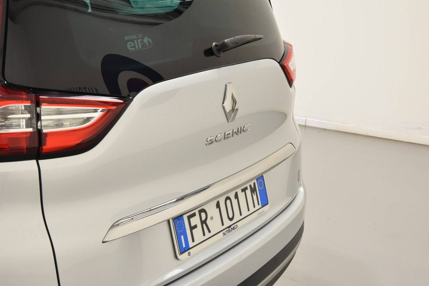 RENAULT Grand Scenic 46