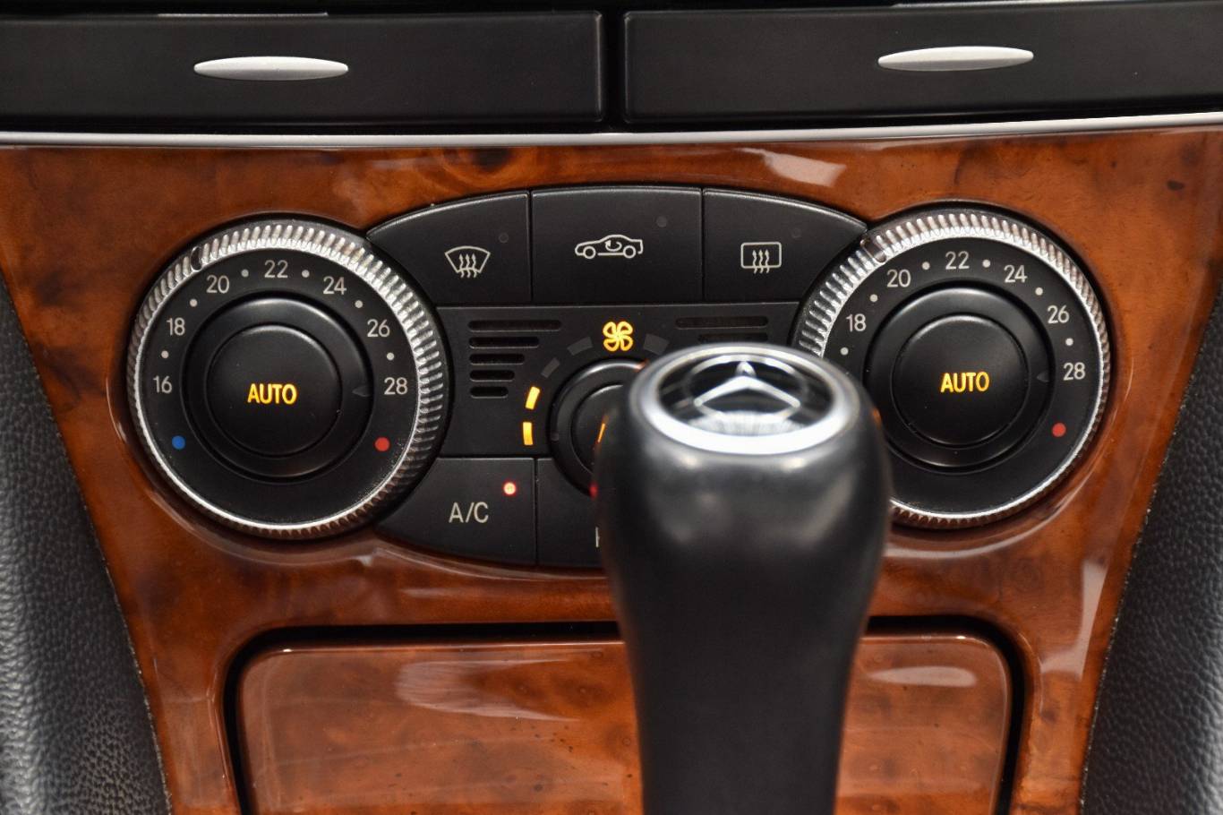 MERCEDES-BENZ SL 350 9