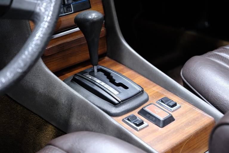 MERCEDES-BENZ SL 380 23