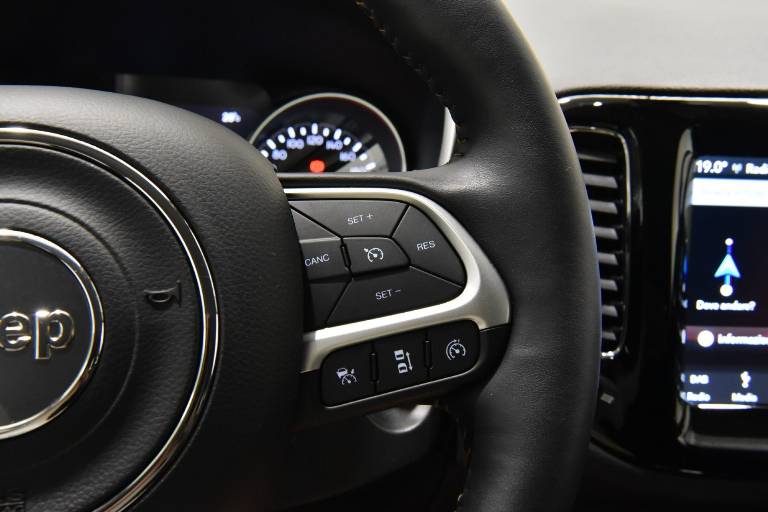 JEEP Compass 8