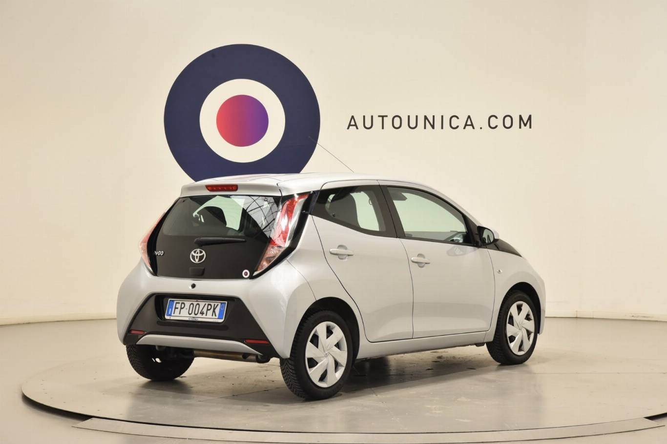 TOYOTA Aygo 10