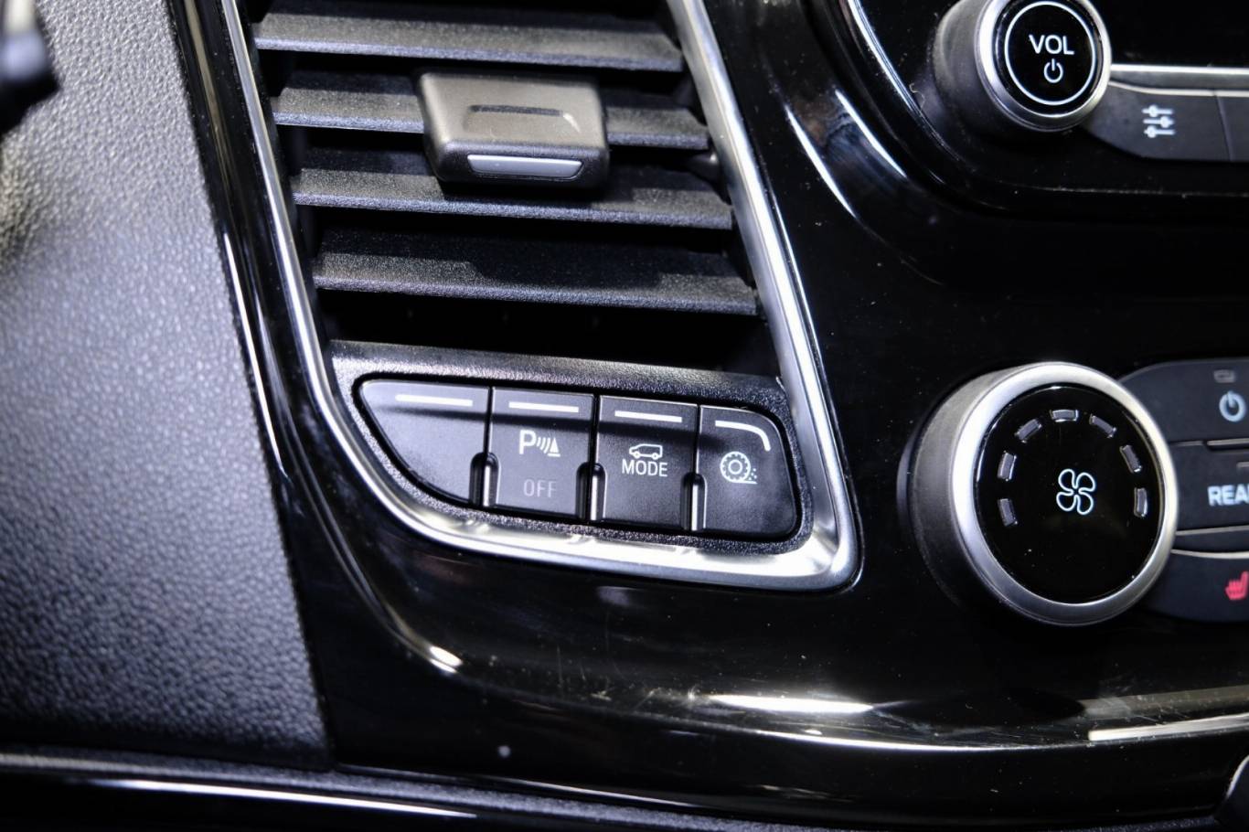 FORD Tourneo Custom 23