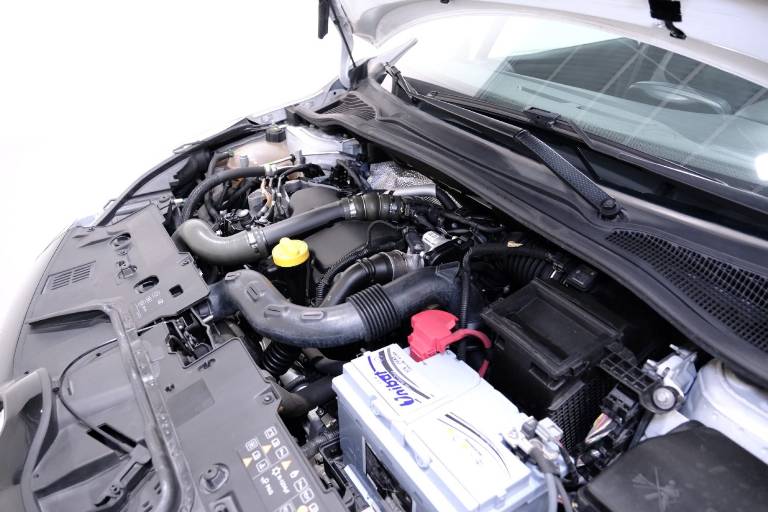 RENAULT Clio 68